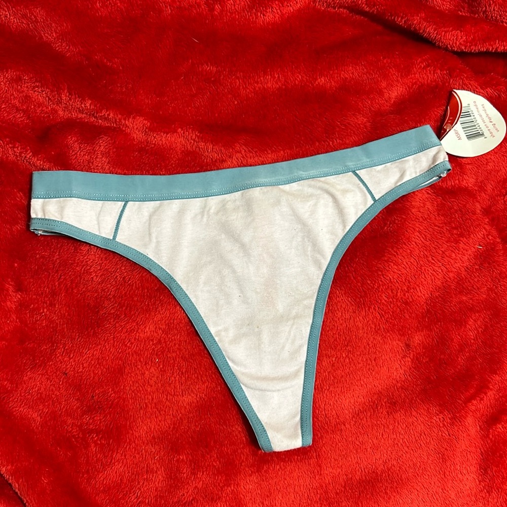 Splendies Women Thong - Medium 
Just bought all with tags. #Splendies
